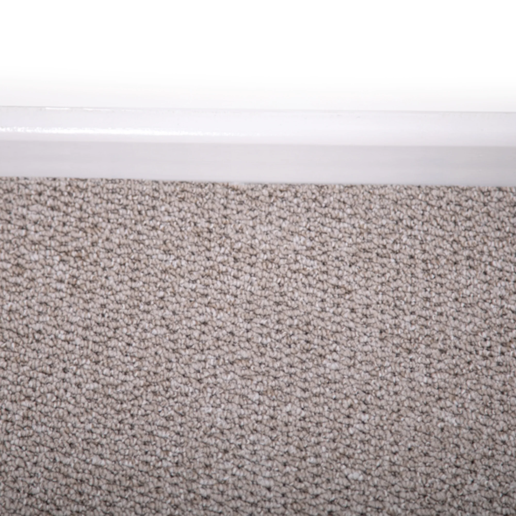 Cream Coral Shade Berber Loop Carpet - Image 2