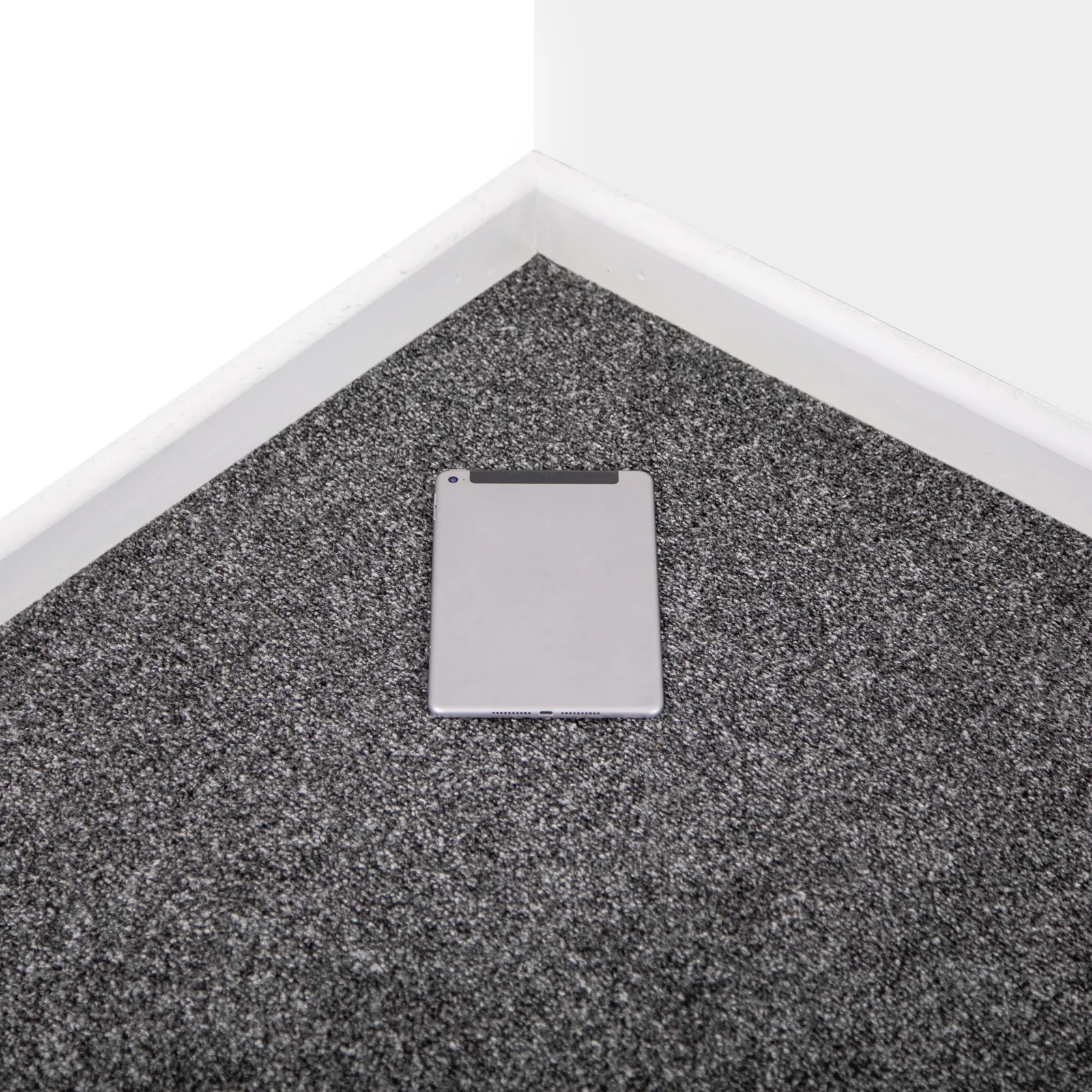 Dark Grey Raincloud Shade Soft Twist Carpet