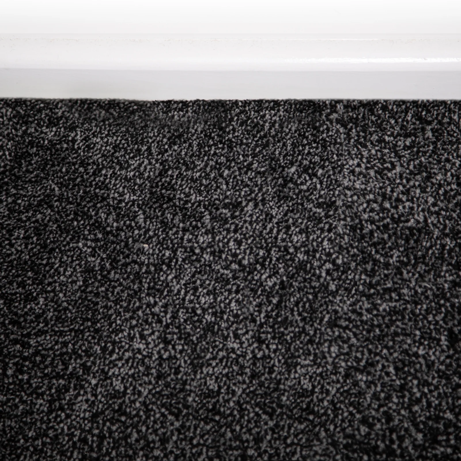 Granite Shade Soft Luxury Saxony Carpet - Image 2