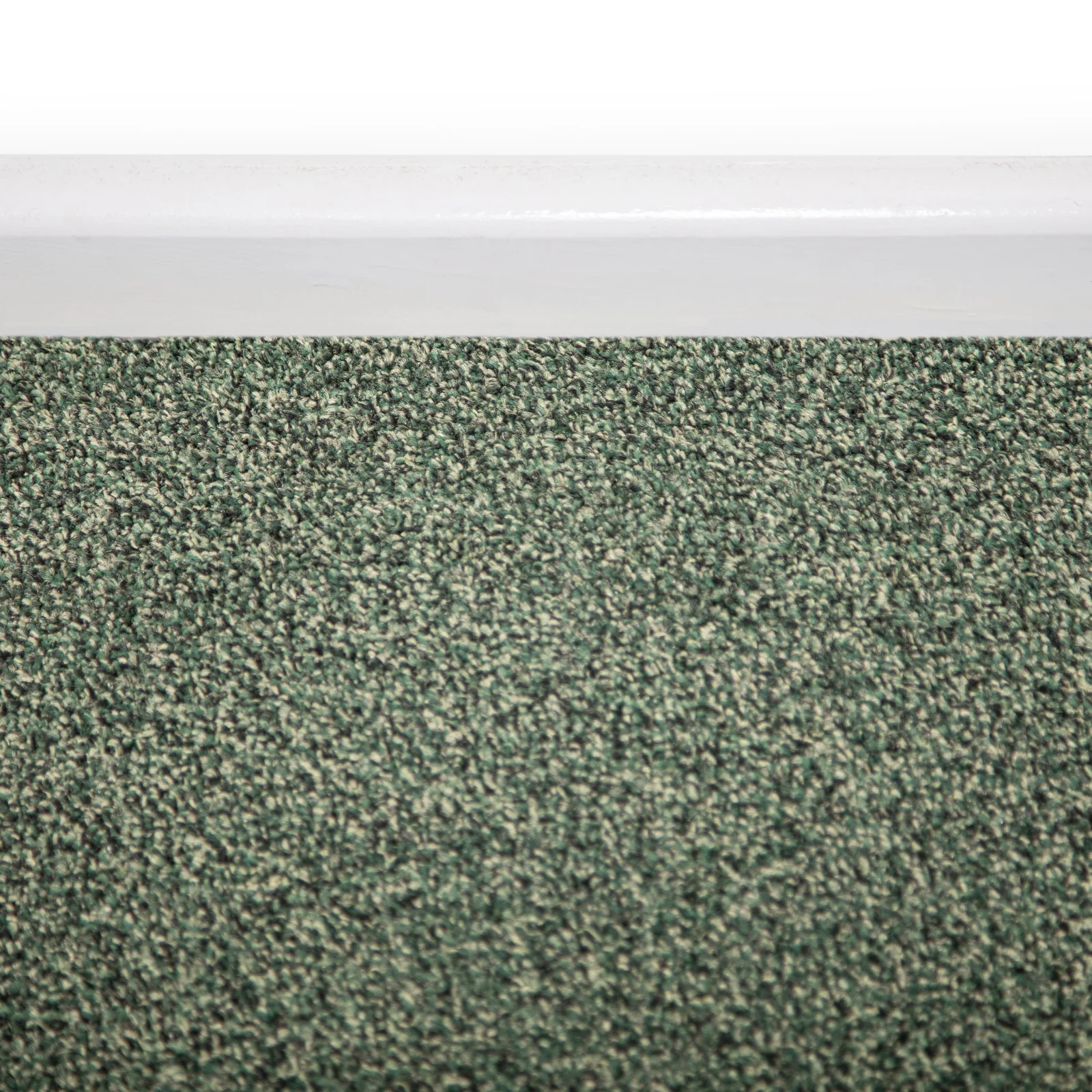 Green Fern Shade Soft Twist Carpet - Image 2