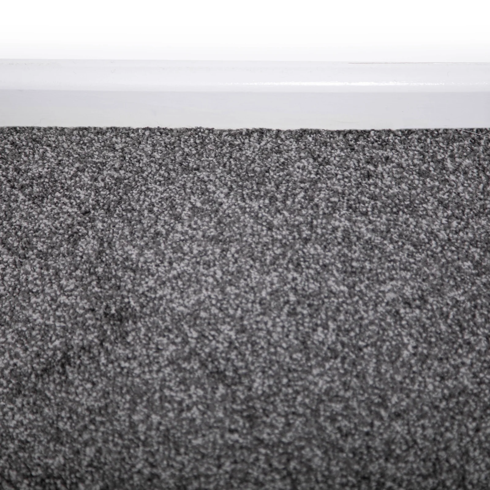Haze Shade Luxury Thick Soft Saxony Carpet - Image 2