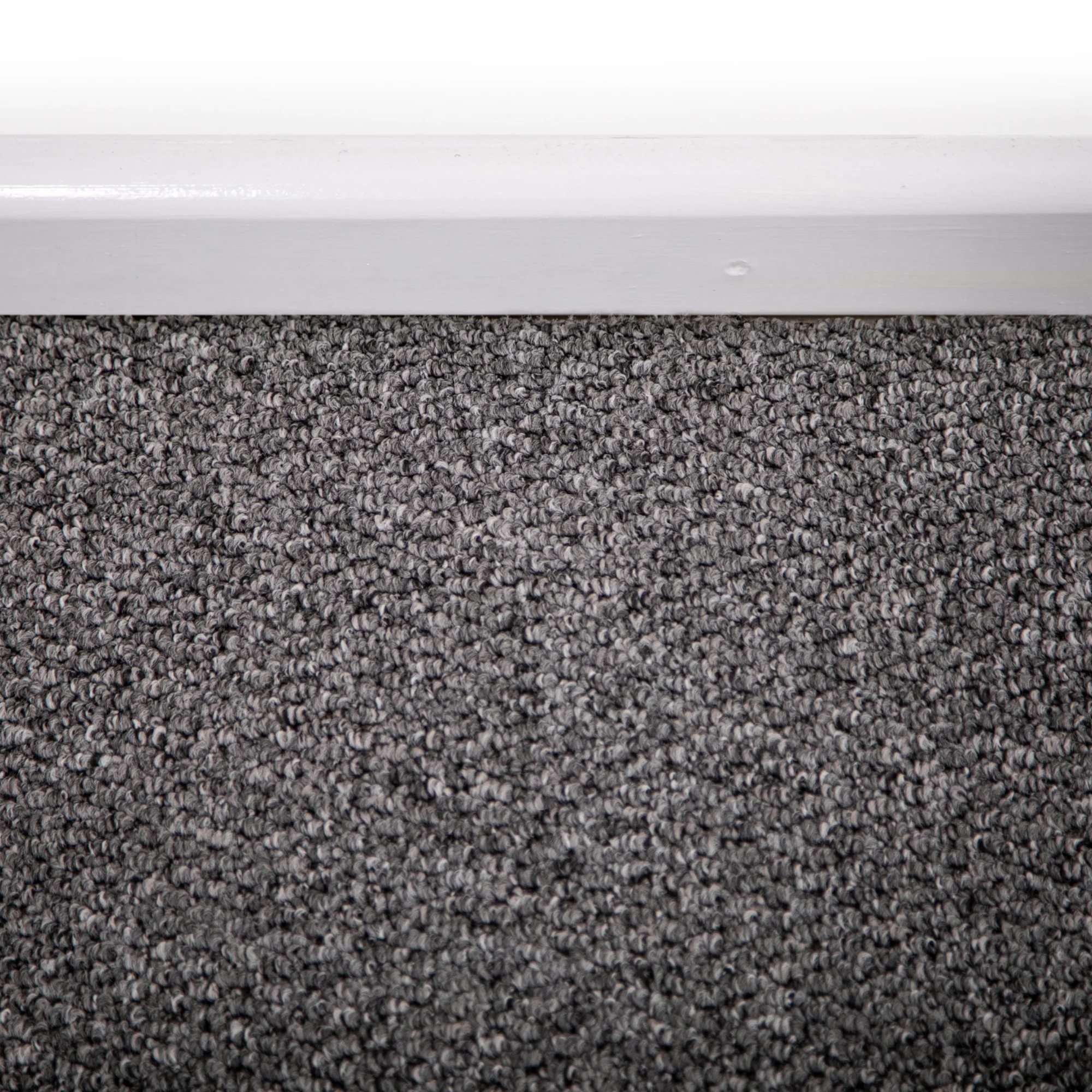Light Grey Shade Berber Loop Carpet - Image 2
