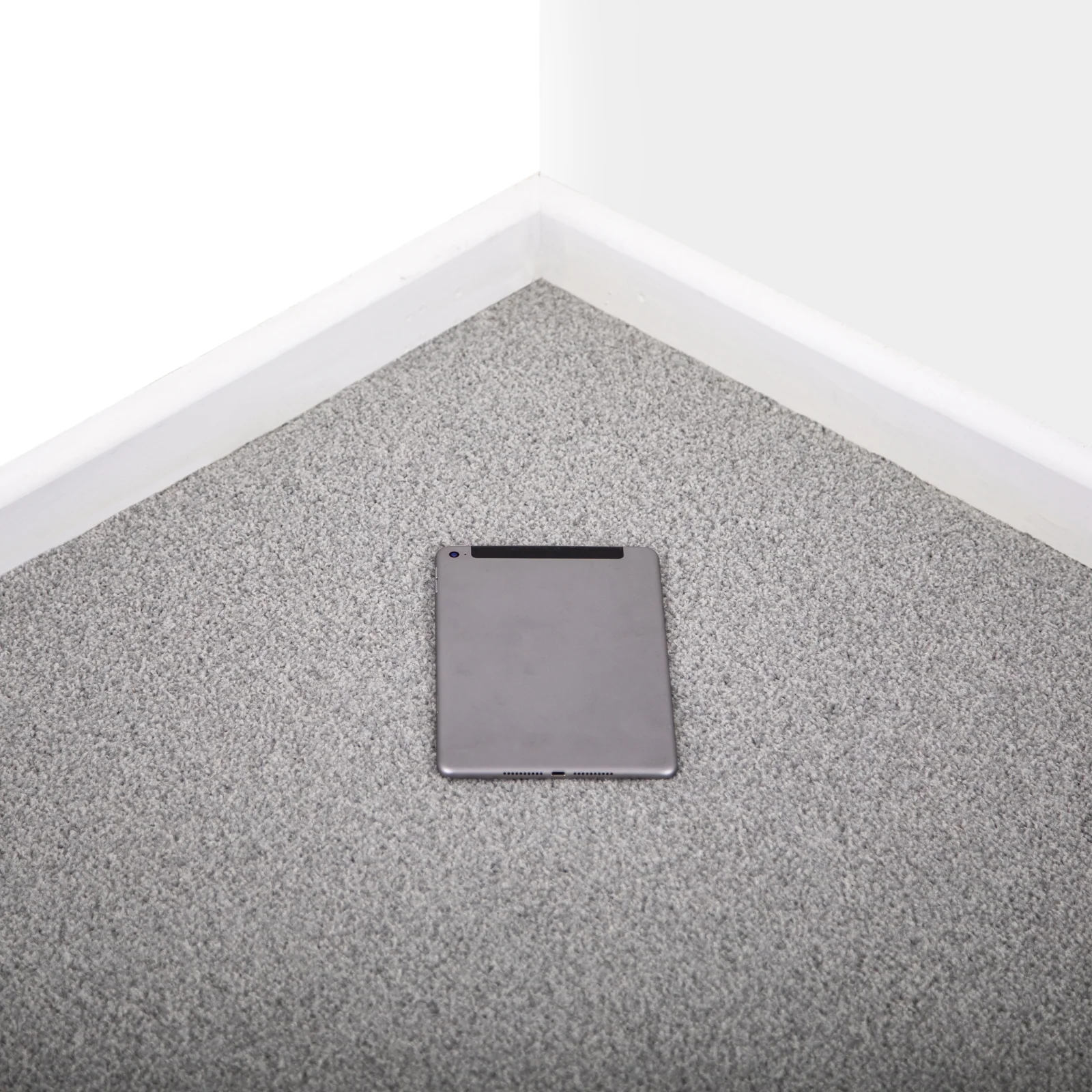 Orchid Shade Soft Twist Carpet